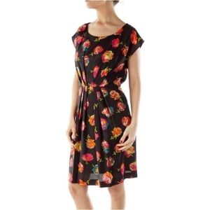 Betsey Johnson dress with rose / floral print Size 8